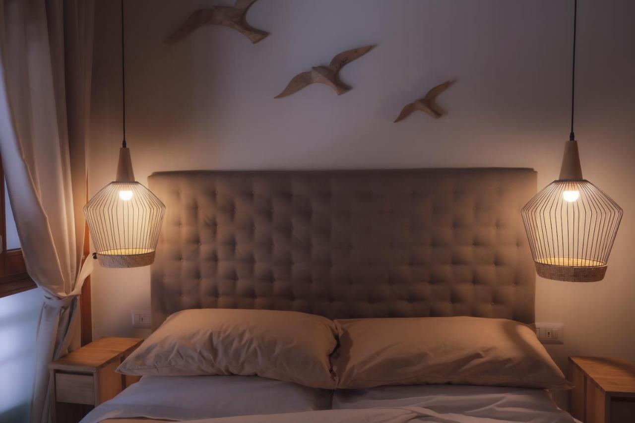 Suite Yenne Cagliari Extérieur photo