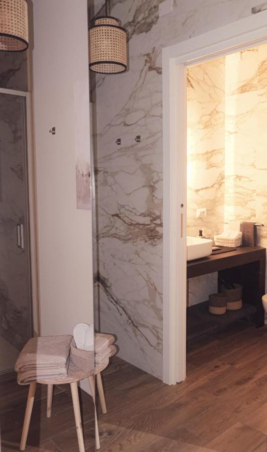 Suite Yenne Cagliari Extérieur photo
