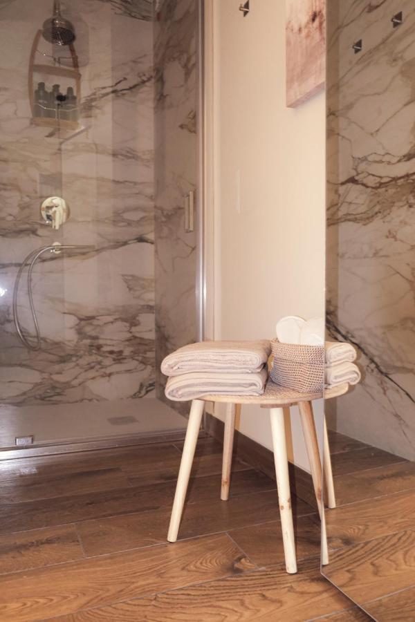 Suite Yenne Cagliari Extérieur photo